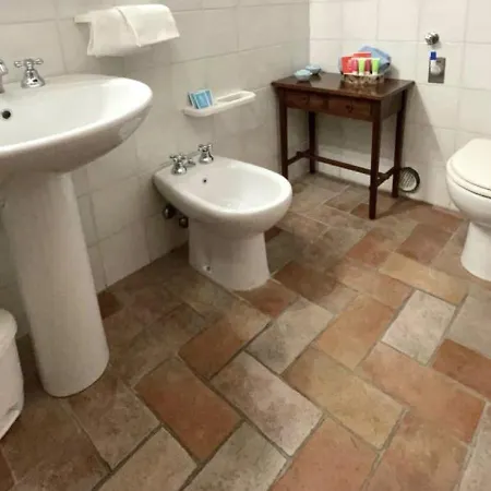 Le Rondini - Serena Tuscany Homes * Cortona