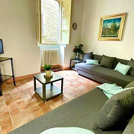 Le Rondini - Serena Tuscany Homes Cortona